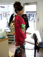 ���t����R