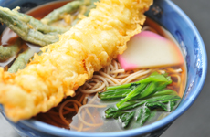 穴子天ぷらそば 950円